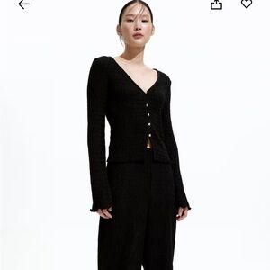 H&M super cute black top! Size small